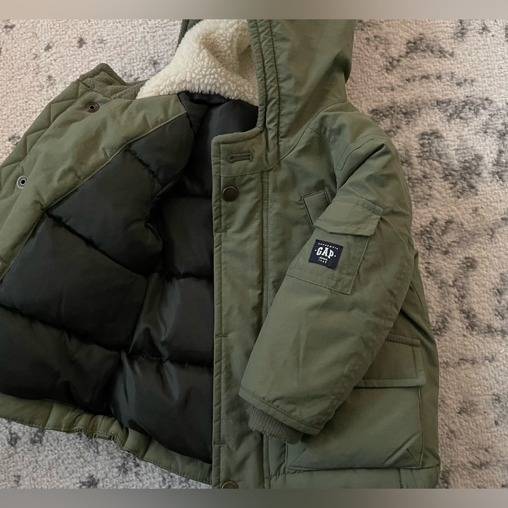 BABY GAP Down Jacket